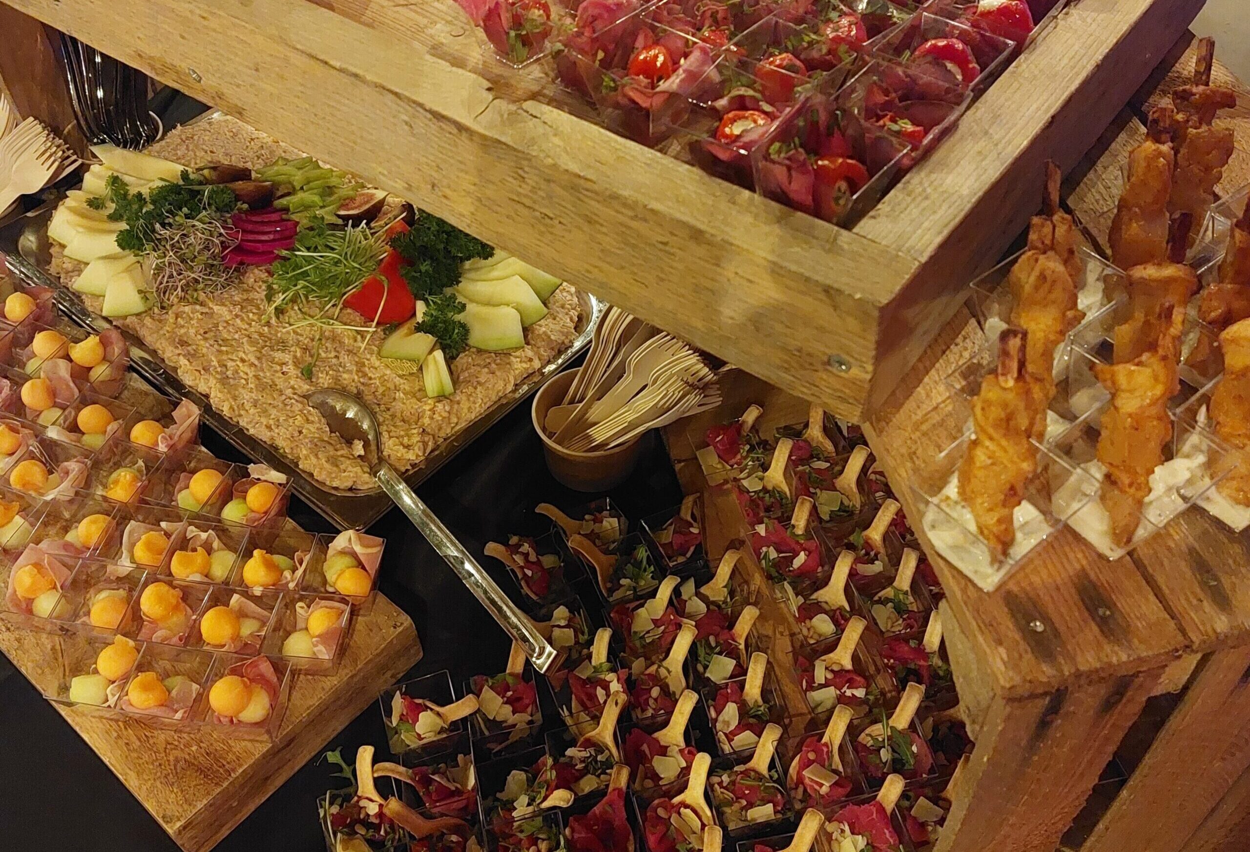 Borrelhapjes bestellen