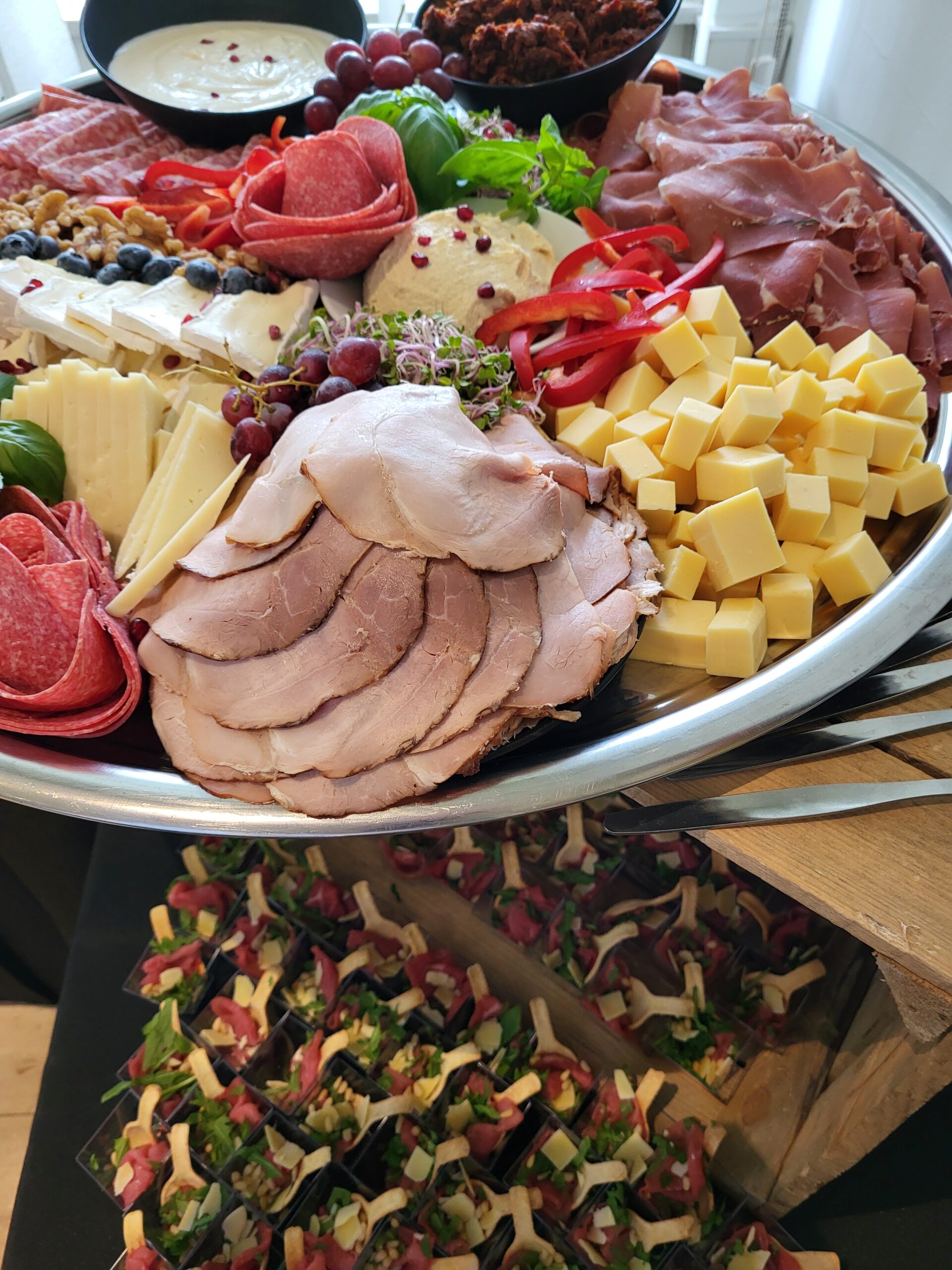 plateau met vleeswaren