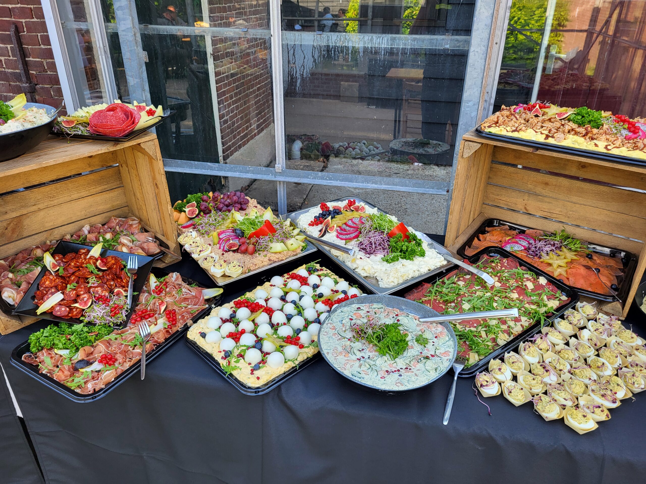 Bourgondisch Koud en warm buffet bestellen